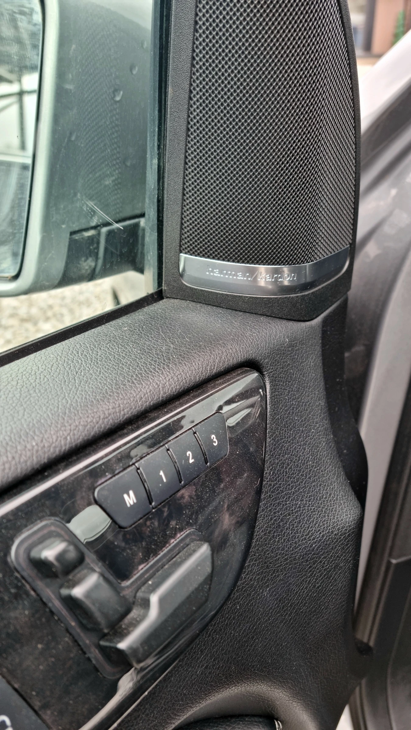 Mercedes-Benz ML 350 350 CDI/НА ПРУЖИНИ/AMG ПАКЕТ, снимка 17 - Автомобили и джипове - 55826265