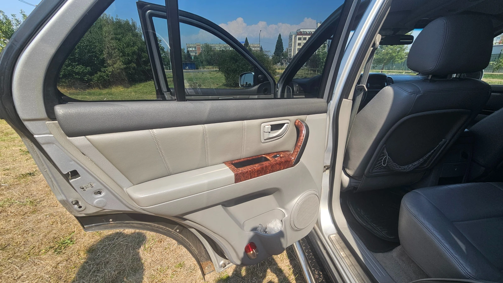 Kia Sorento DCR, снимка 14 - Автомобили и джипове - 55886892