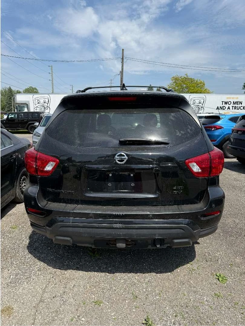 Nissan Pathfinder, снимка 3 - Автомобили и джипове - 56019492