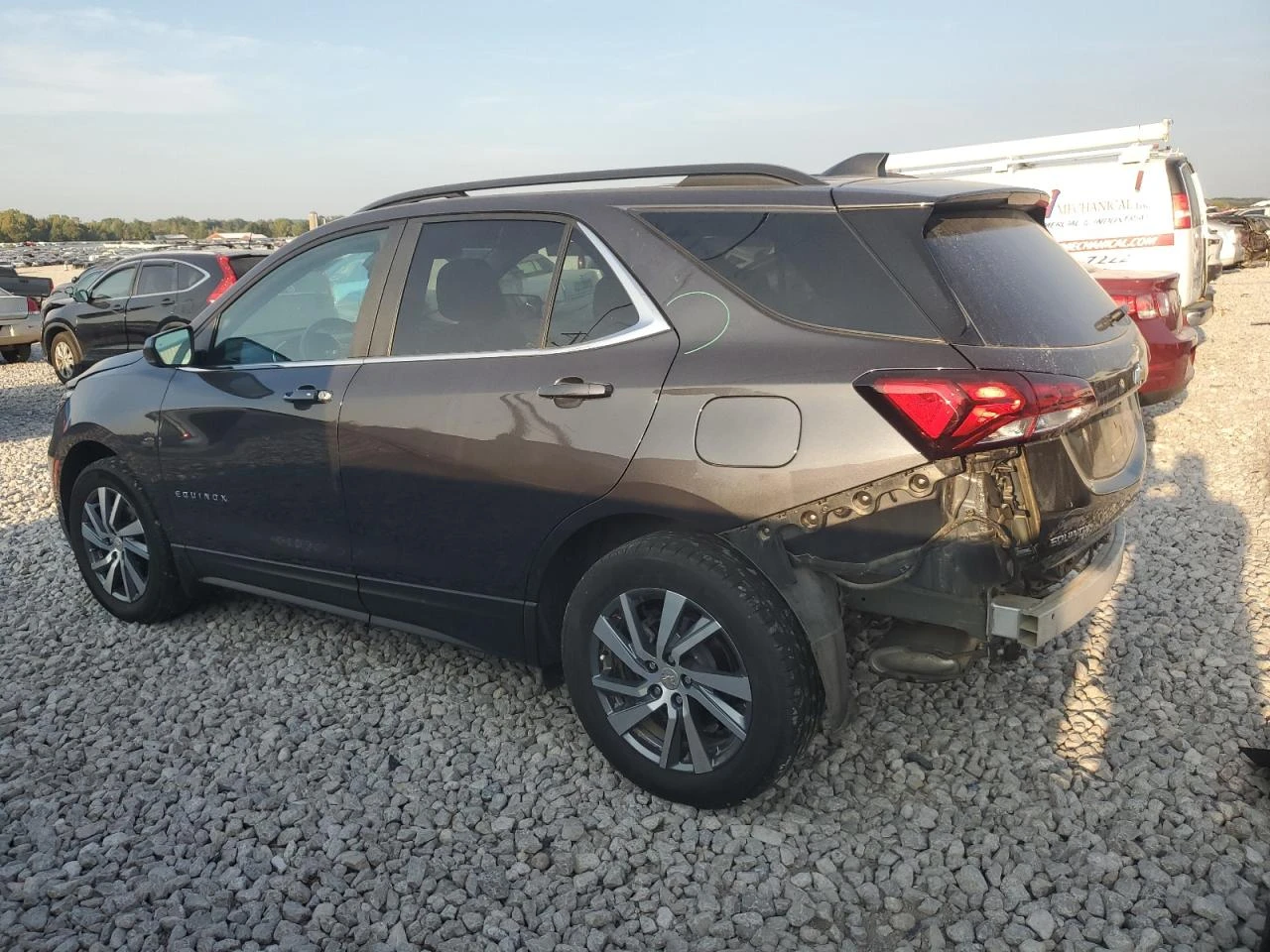 Chevrolet Equinox 1.5l Lt, снимка 2 - Автомобили и джипове - 56075636