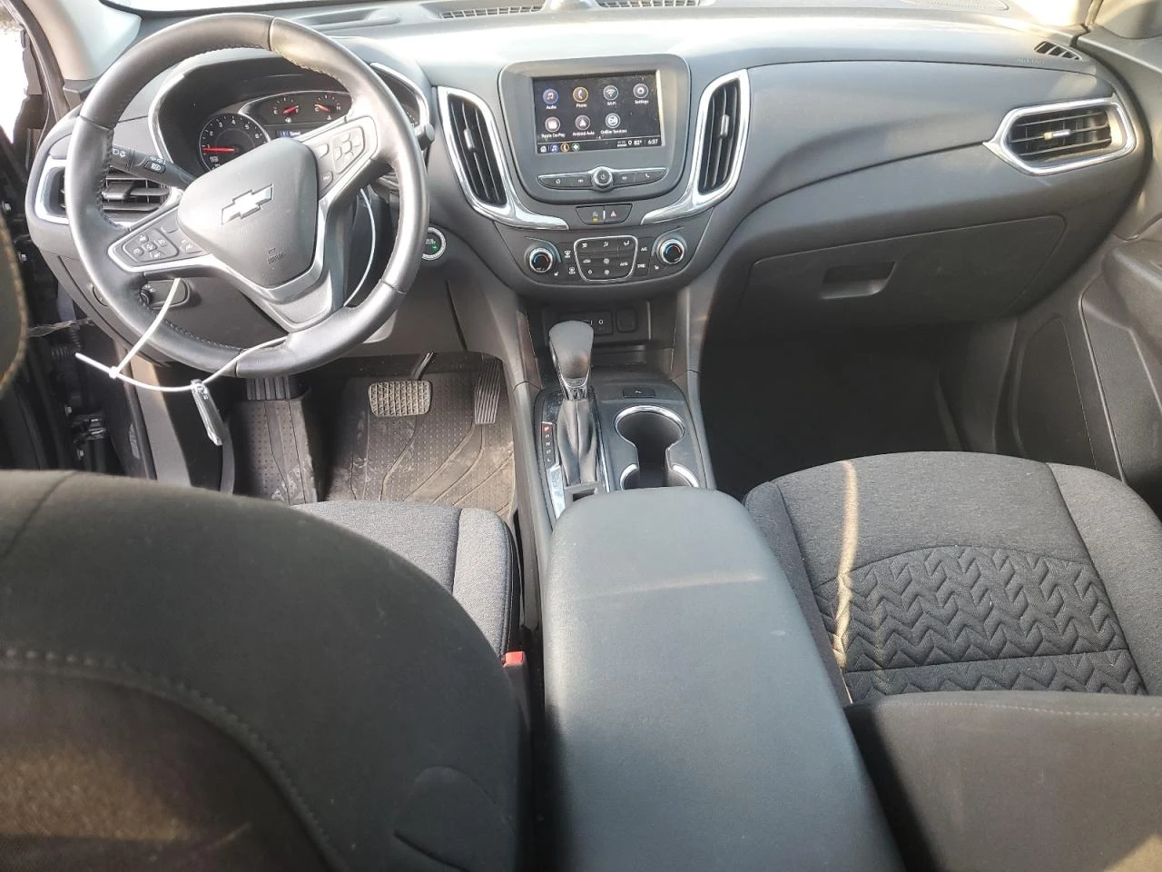 Chevrolet Equinox 1.5l Lt, снимка 8 - Автомобили и джипове - 56075636