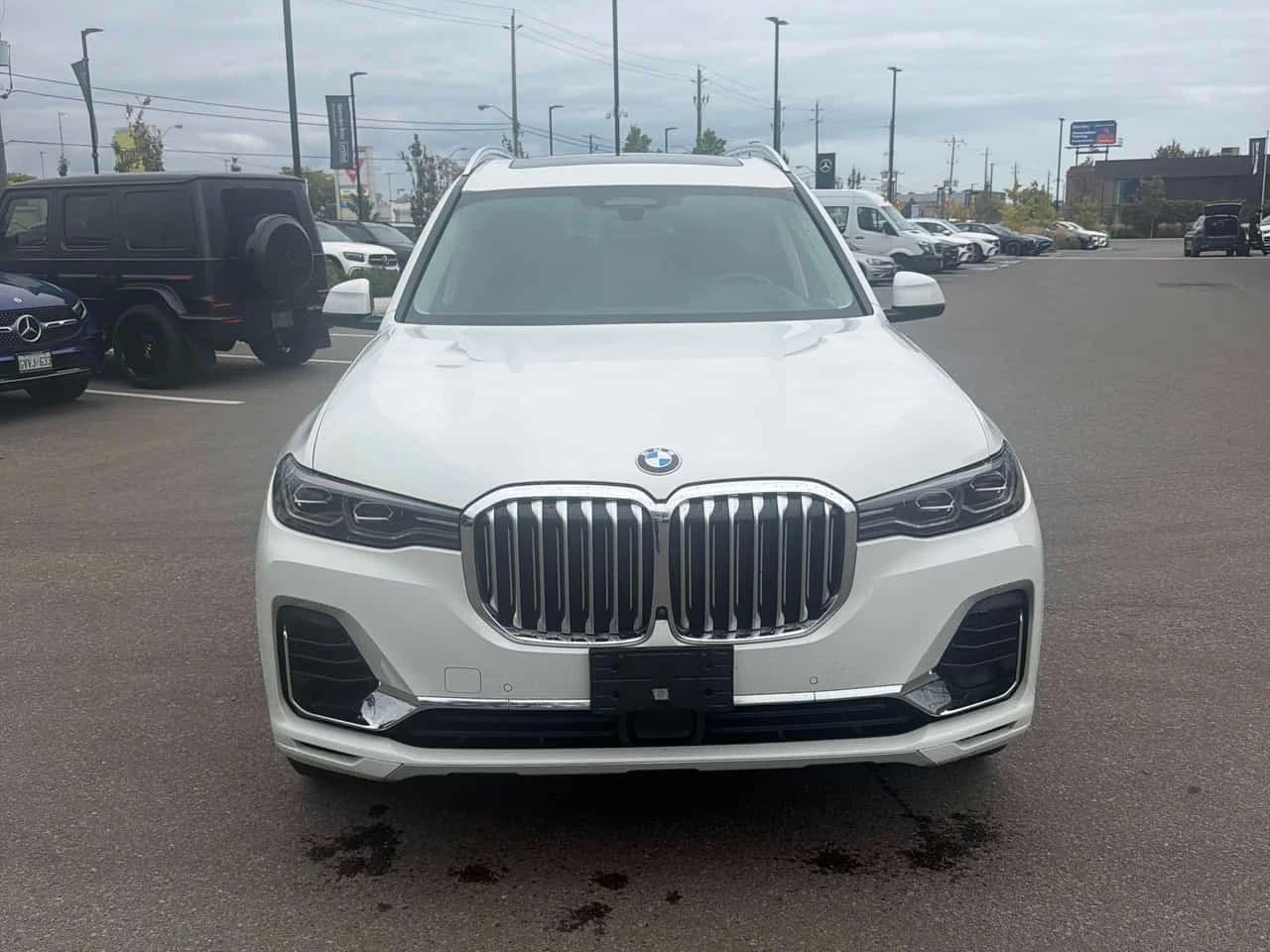 BMW X7 * xDrive40i * CARFAX * ����� �� ����������� | Mobile.bg � ����������� 6