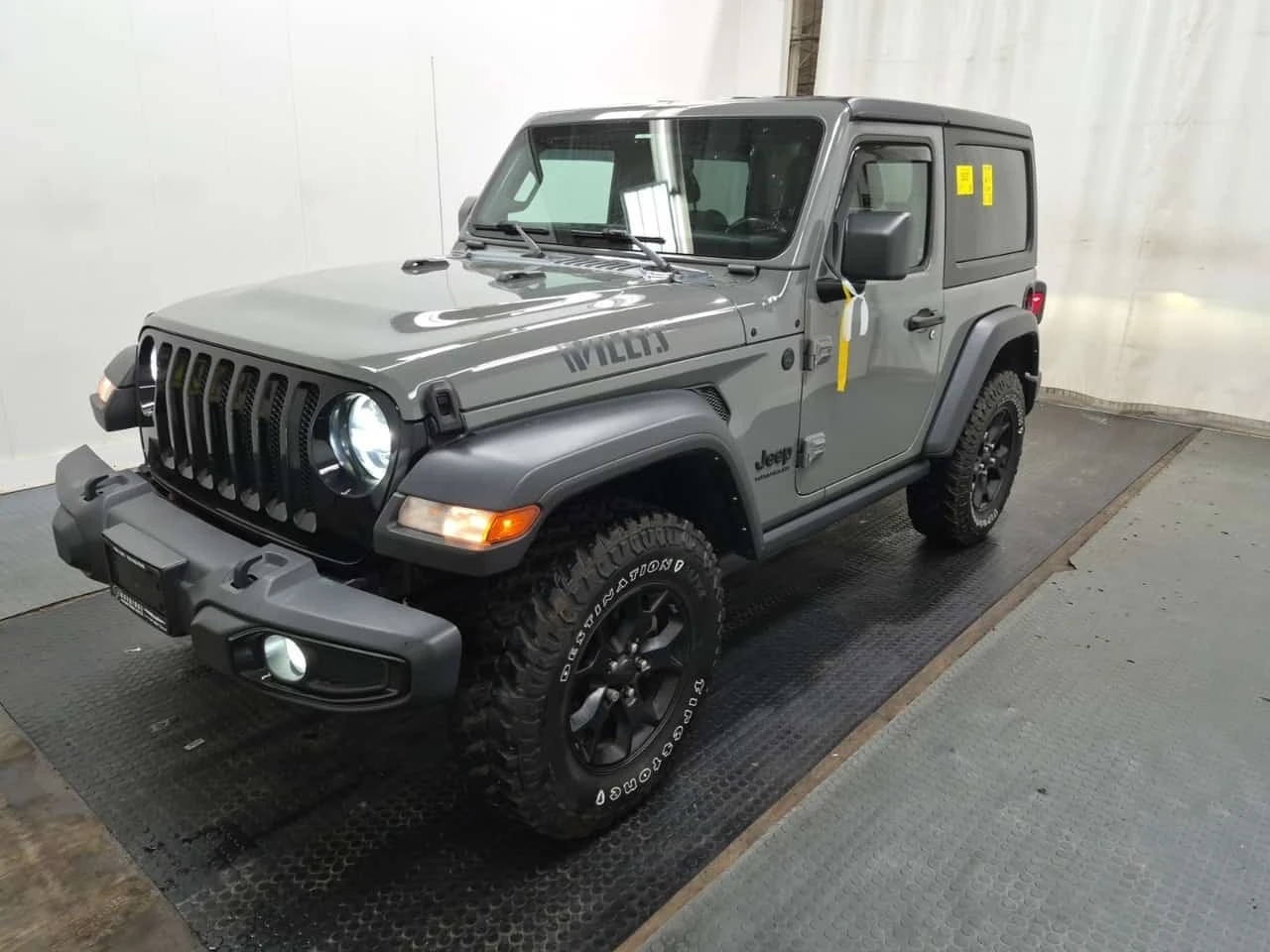 Jeep Wrangler * 4x4 Willys * ДВА КЛЮЧА * ПОДГРЕВ * 