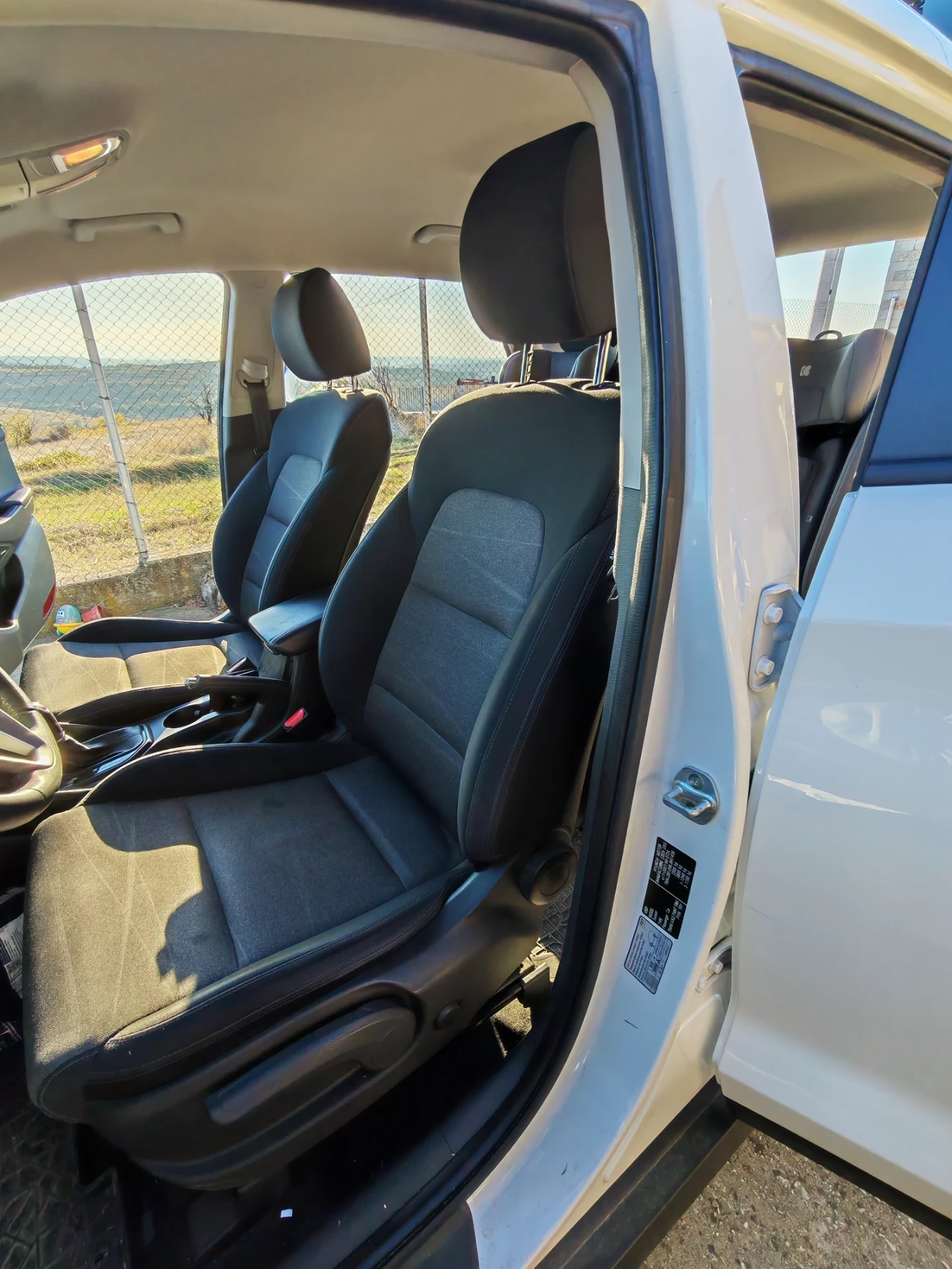 Hyundai Tucson 1.6 tgdi 4x4, снимка 5 - Автомобили и джипове - 56599364
