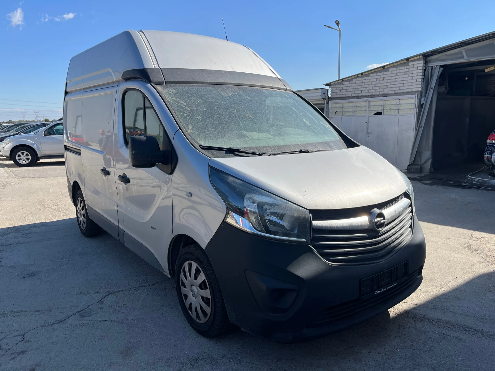 Opel Vivaro 1.6 Diesel - изображение 2