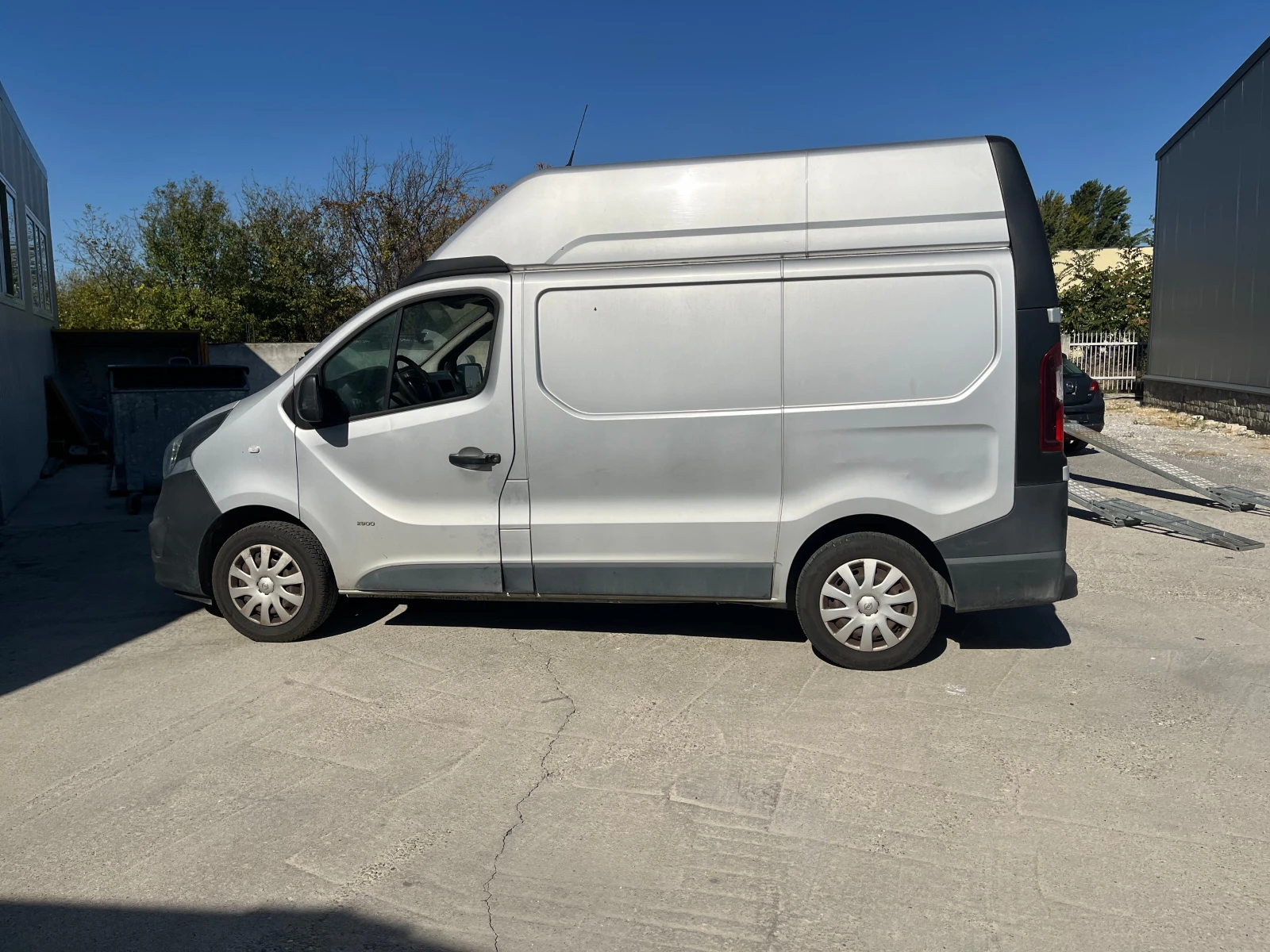 Opel Vivaro 1.6 Diesel - изображение 3