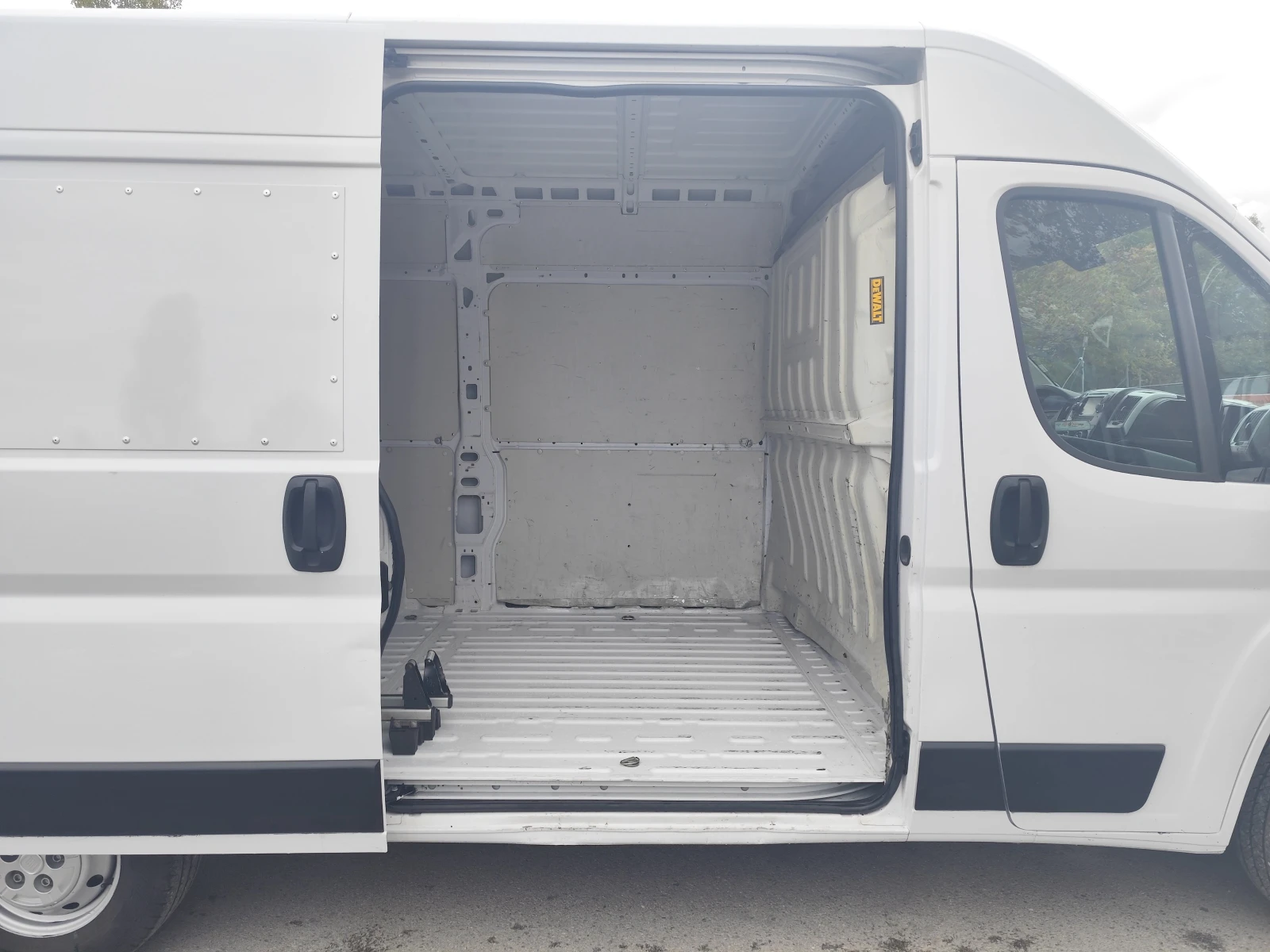 Fiat Ducato 23 130* NAVI* CAMERA* EURO 6B* , снимка 11 - Бусове и автобуси - 56680165