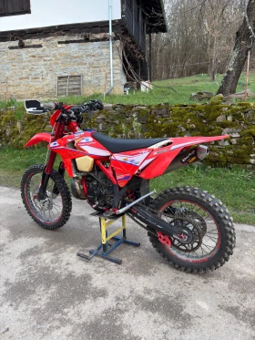 Beta Rr, снимка 2