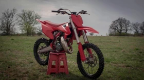     GASGAS MC 85