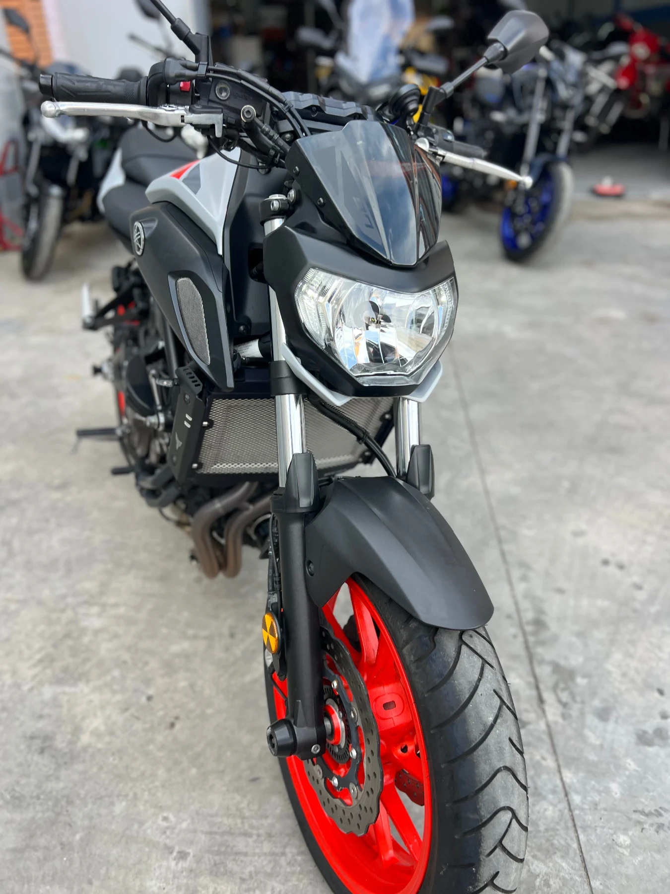 Yamaha Mt-07 Akrapovic, снимка 6 - Мотоциклети и мототехника - 54416083