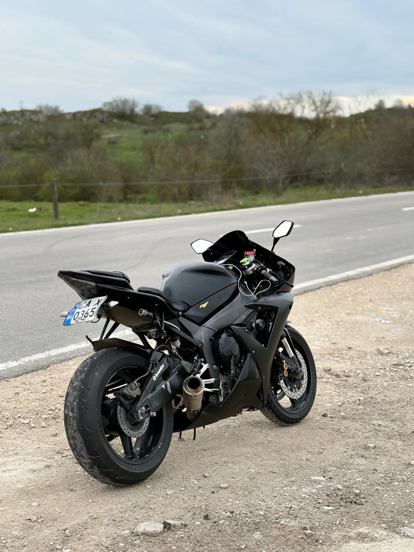 Yamaha YZF-R1 R1 инжекция, снимка 7 - Мотоциклети и мототехника - 54543272