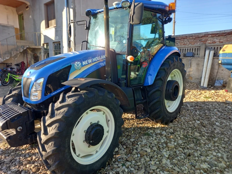 Трактор New Holland TD 110 D  С АВТОПИЛОТ 1850 м.ч., снимка 3 - Селскостопанска техника - 47890350