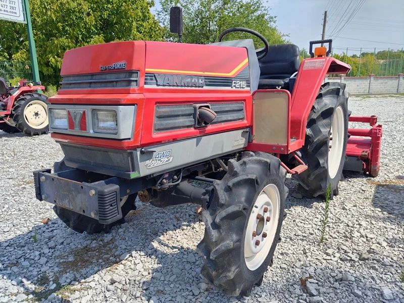 Трактор Yanmar F215 21к.с. 4WD ДЖЕЙ ТРЕЙДИНГ, снимка 2 - Селскостопанска техника - 8123444