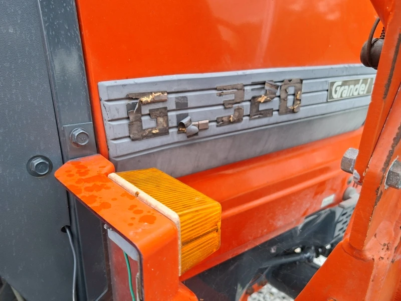Трактор Kubota GL320 32к.с. 4WD с товарач ДЖЕЙ ТРЕЙДИНГ, снимка 7 - Селскостопанска техника - 8123444