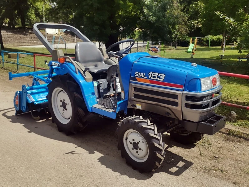 Трактор ISEKI TG23 23к.с. 4WD ДЖЕЙ ТРЕЙДИНГ, снимка 9 - Селскостопанска техника - 8123444