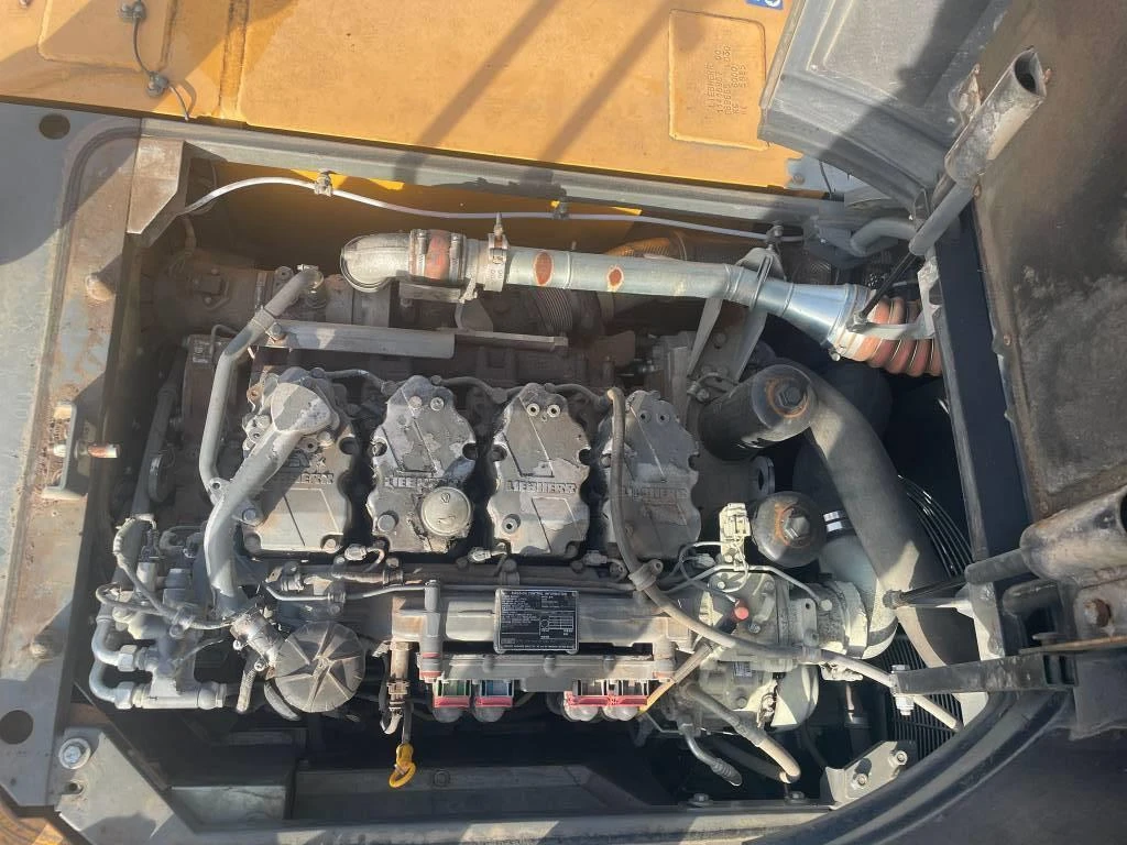  Liebherr R 926 LC | Mobile.bg   13