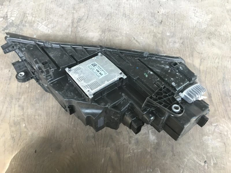 Светлини за Skoda Octavia, снимка 6 - Части - 53556485