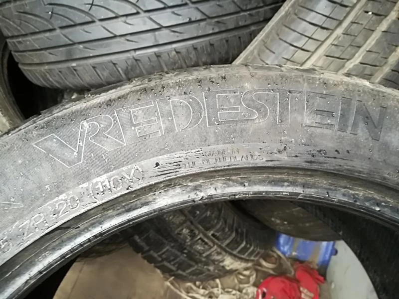 Гуми Летни 275/45R20, снимка 3 - Гуми и джанти - 20889757