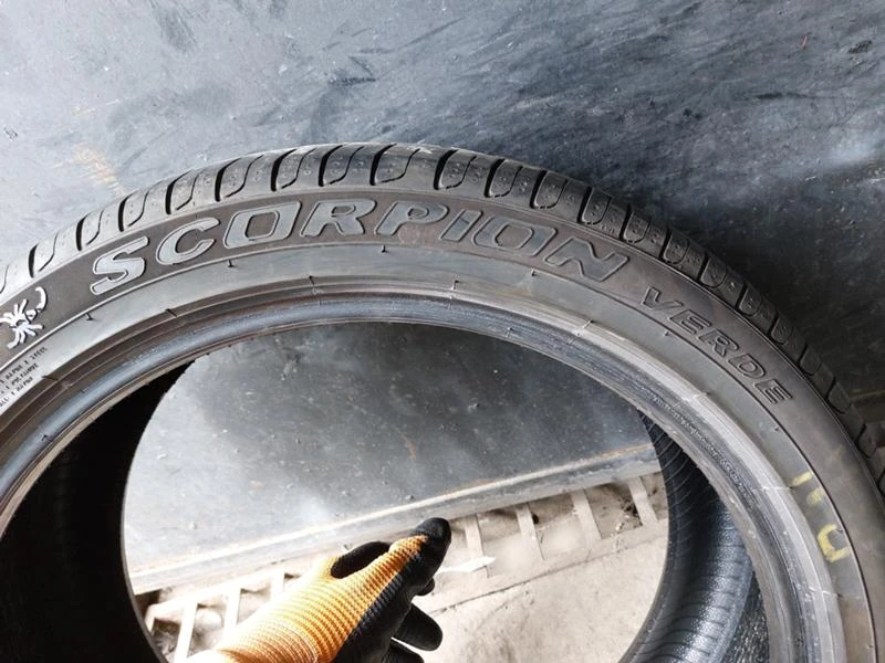 Гуми Летни 255/40R20, снимка 6 - Гуми и джанти - 36791217