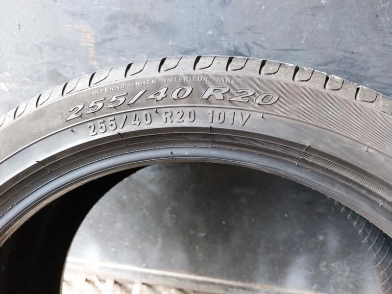 Гуми Летни 255/40R20, снимка 7 - Гуми и джанти - 36791217