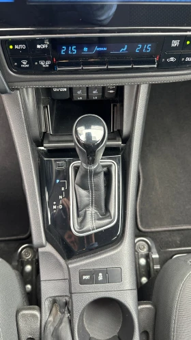 Toyota Corolla Anniversary 1.6 VVTi от БГ първи собственик, снимка 17