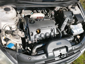 Kia Ceed 1, 4 /Газ, снимка 14