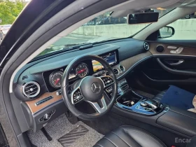 Mercedes-Benz E 220 d 4MATIC Exclusive/ДИСТРОНИК/ШИБЕДАХ/ПОДГРЕВ/ПАМЕТ, снимка 8