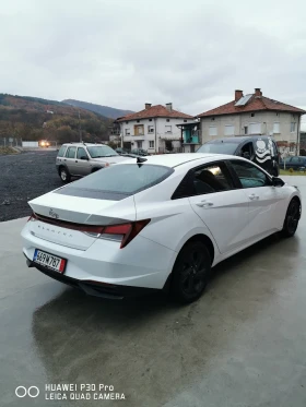 Hyundai Elantra | Mobile.bg    5