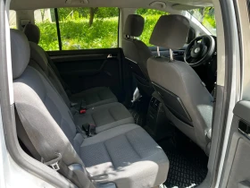 Обява за продажба на VW Touran 1.6i ~6 800 лв. - изображение 5