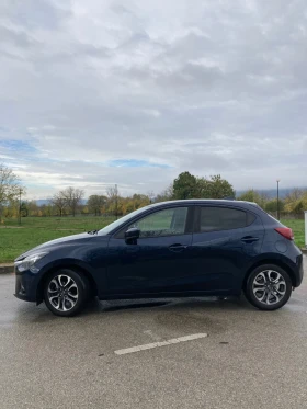 Mazda 2 1.5i | Mobile.bg    2