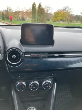 Mazda 2 1.5i | Mobile.bg    10