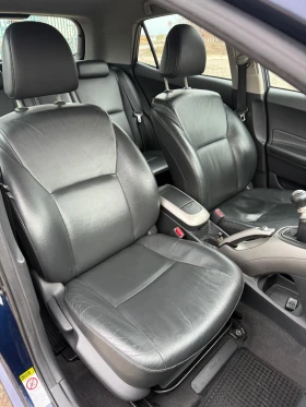 Toyota Auris, снимка 10