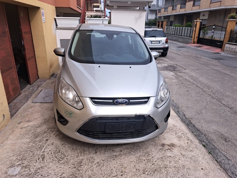 Ford C-max, снимка 2 - Автомобили и джипове - 46202834