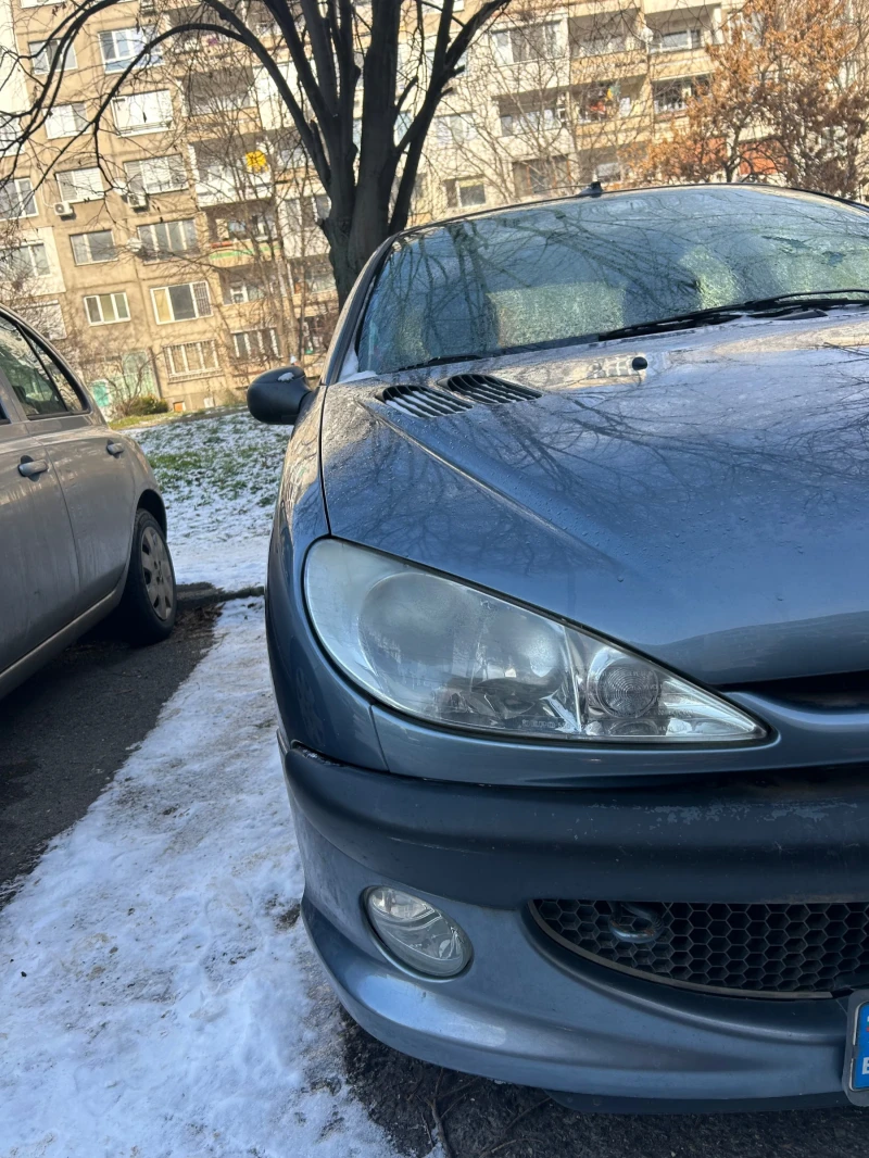 Peugeot 206  Седан, снимка 4 - Автомобили и джипове - 48571356