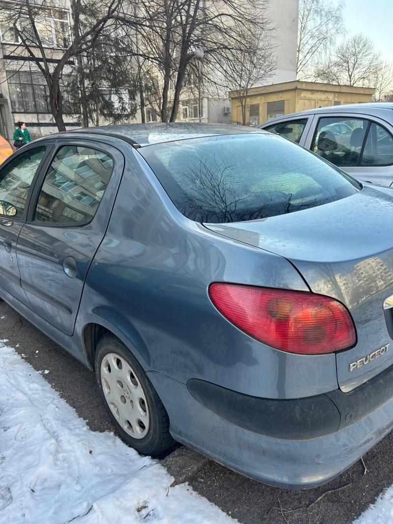 Peugeot 206  Седан, снимка 8 - Автомобили и джипове - 48571356