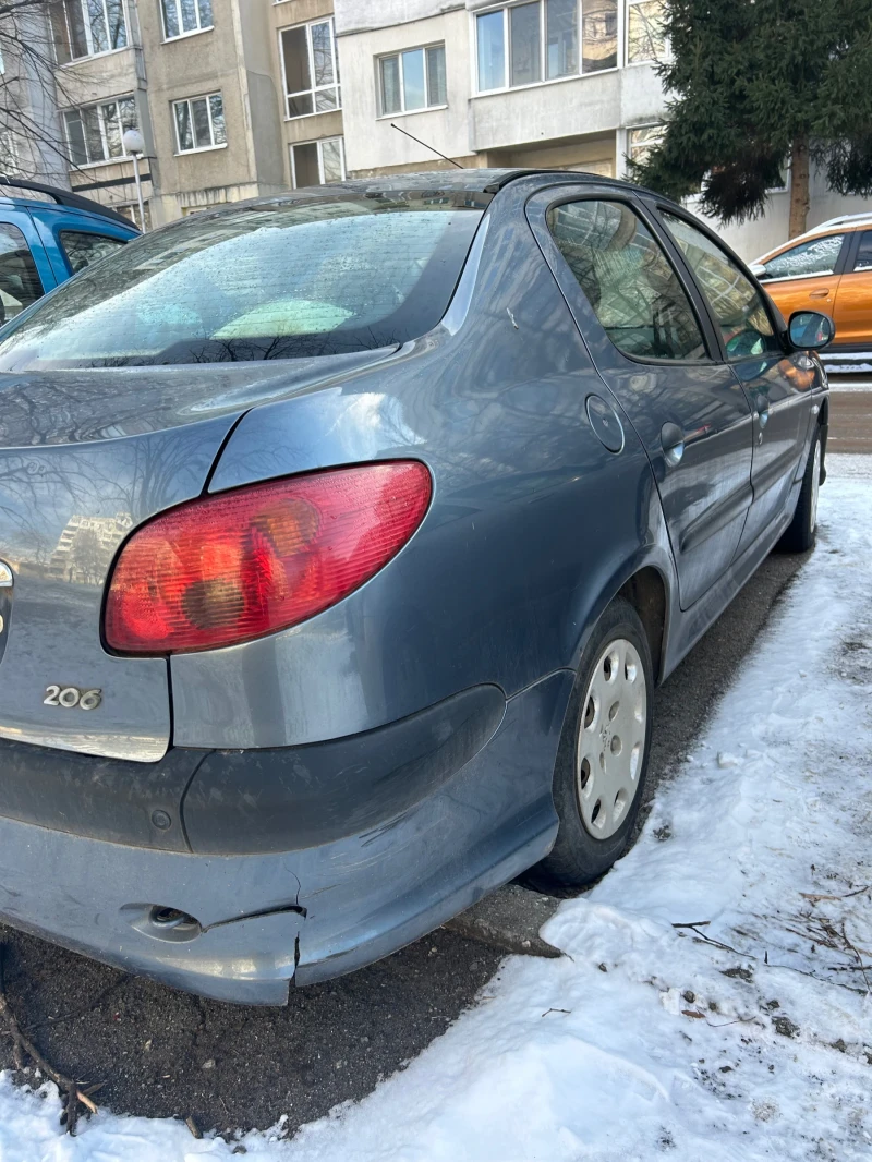 Peugeot 206  Седан, снимка 6 - Автомобили и джипове - 48571356