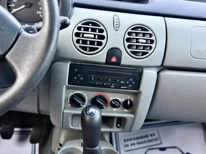 Renault Kangoo 1.5, снимка 12 - Автомобили и джипове - 49461747