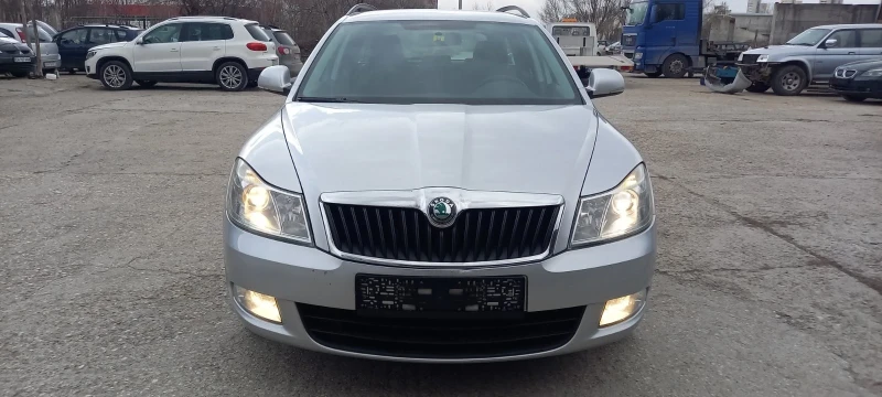 Skoda Octavia 2.0TDI/140к.с./Автомат/Навигация/190000км/CH, снимка 3 - Автомобили и джипове - 49494006