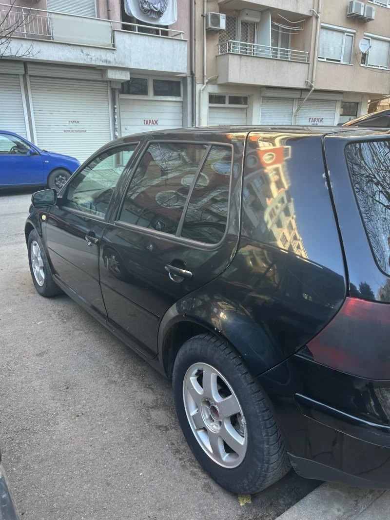 VW Golf, снимка 5 - Автомобили и джипове - 49561874