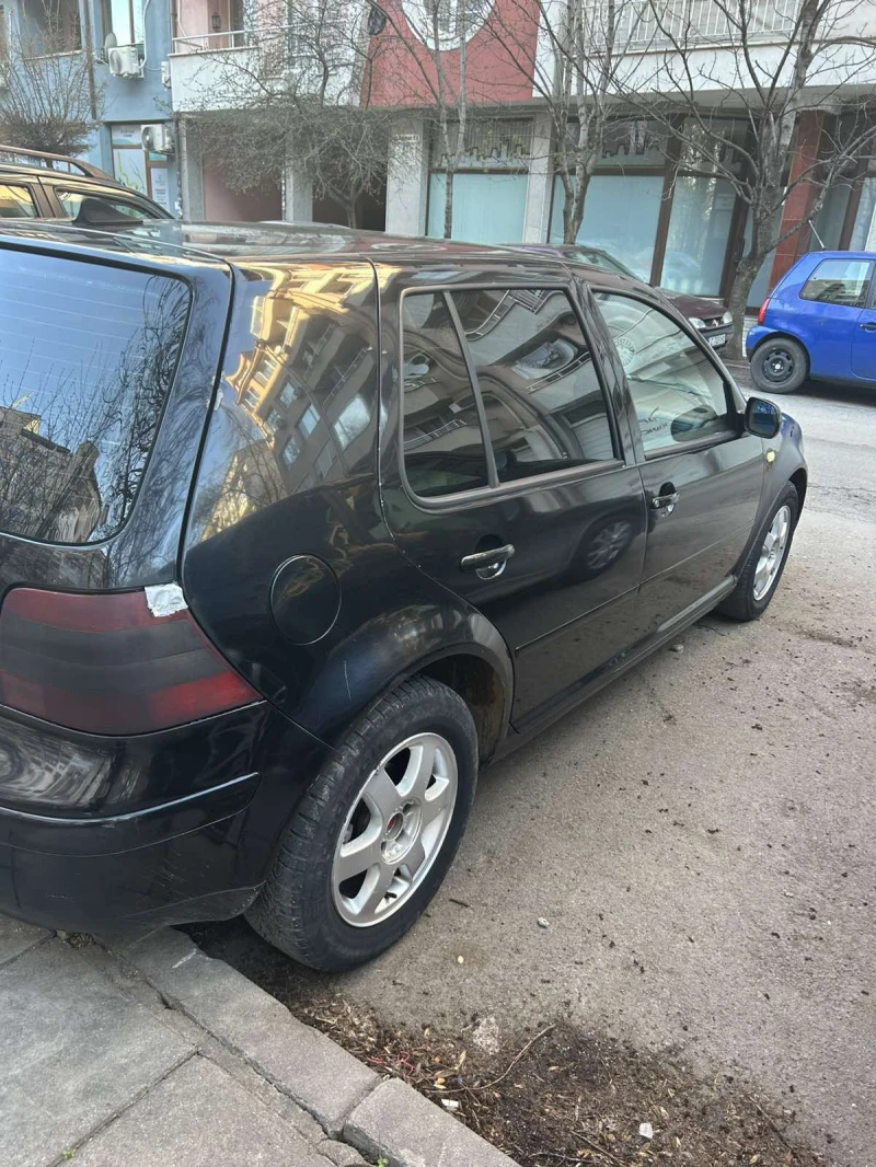 VW Golf, снимка 7 - Автомобили и джипове - 49561874