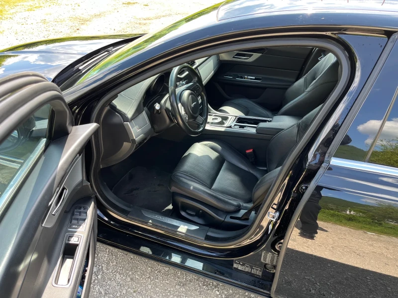 Jaguar Xf 2.0 d, снимка 11 - Автомобили и джипове - 50201562
