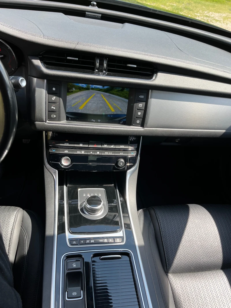 Jaguar Xf 2.0 d, снимка 8 - Автомобили и джипове - 50201562