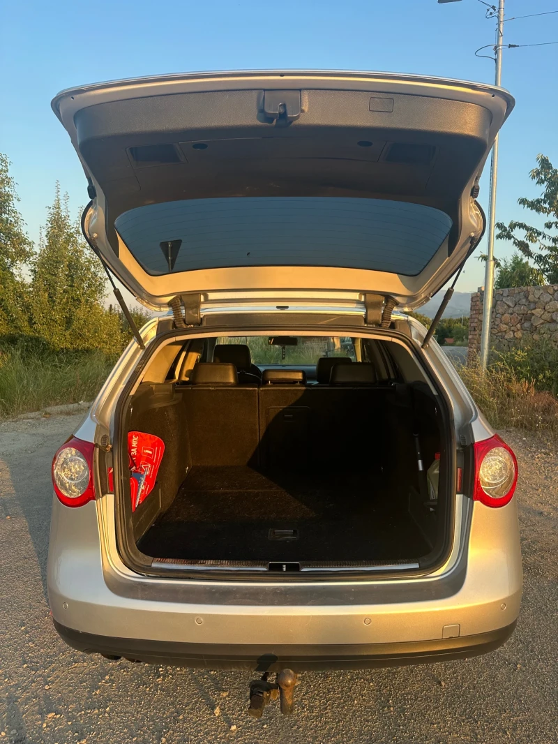 VW Passat, снимка 14 - Автомобили и джипове - 52555987