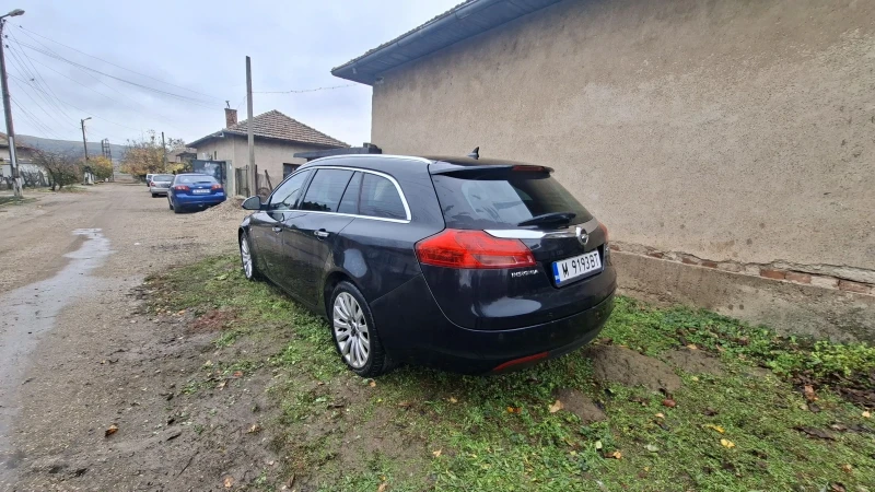 Opel Insignia, снимка 7 - Автомобили и джипове - 52351764