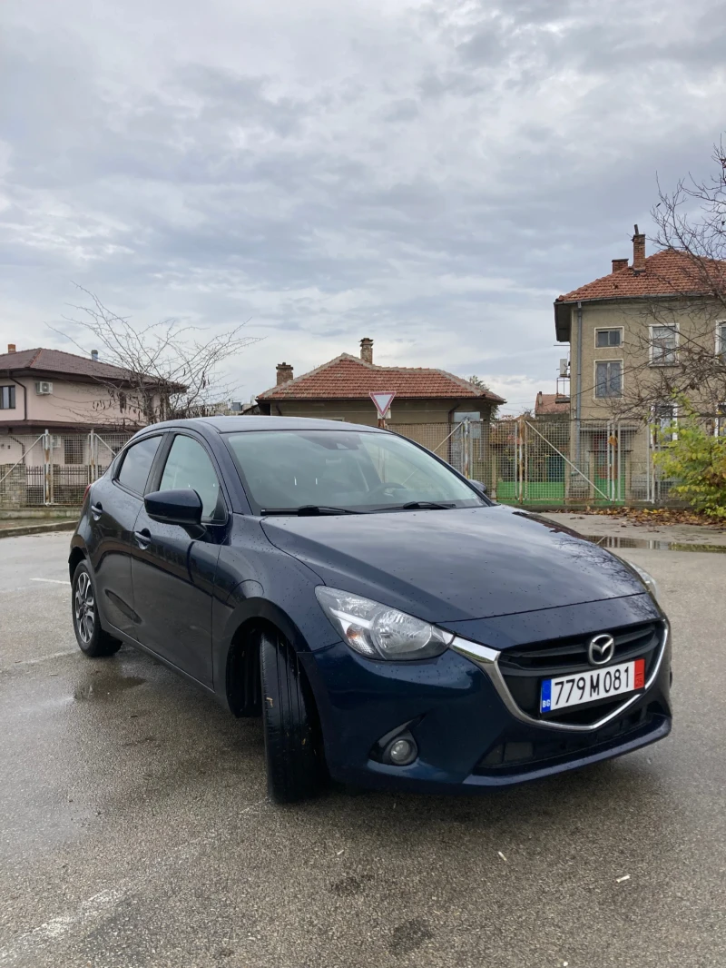 Mazda 2 1.5i, снимка 6 - Автомобили и джипове - 52365590