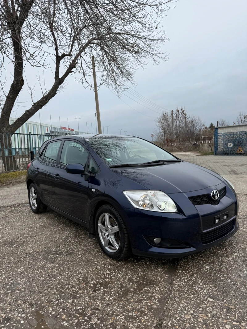Toyota Auris, снимка 3 - Автомобили и джипове - 52636579