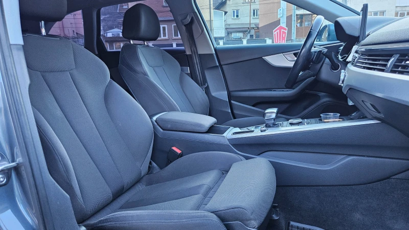 Audi A4 2.0 TDI MATRIKS/AVTOMAT/NAVIG, снимка 12 - Автомобили и джипове - 52954036