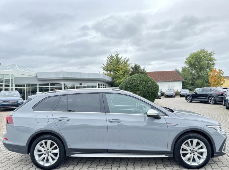 VW Golf Alltrack IQ Drive 4Motion DSG, снимка 5 - Автомобили и джипове - 53298635