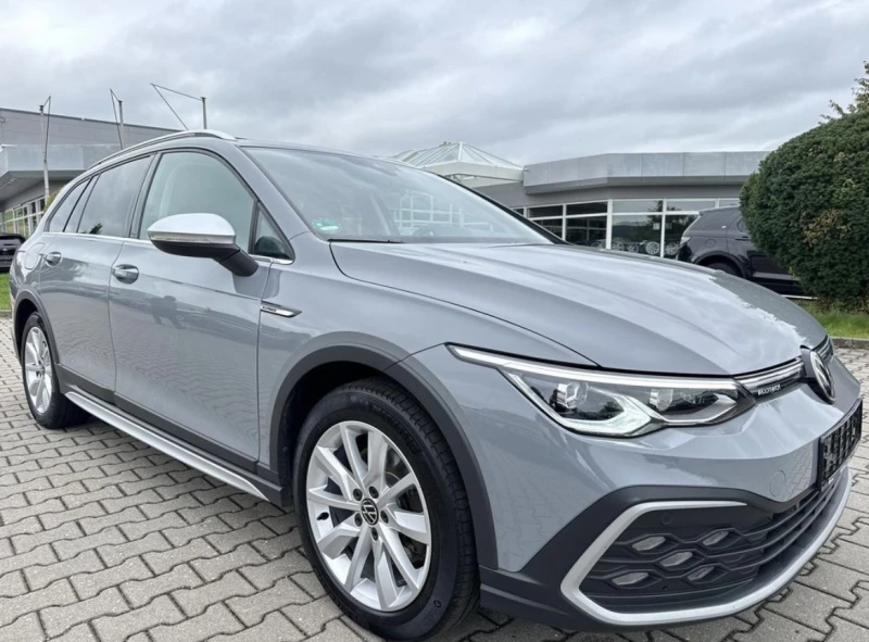 VW Golf Alltrack IQ Drive 4Motion DSG, снимка 6 - Автомобили и джипове - 53298635
