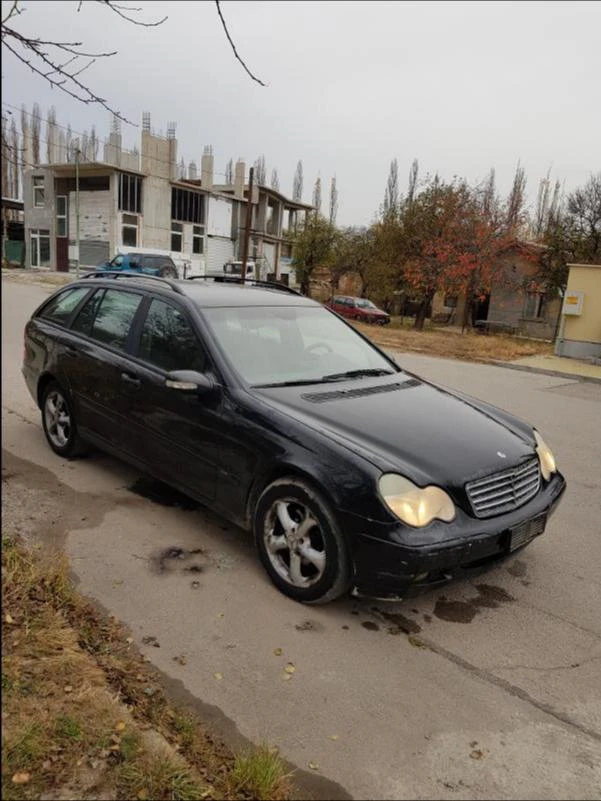 Mercedes-Benz C 200 C200CDI ZA CHASTI ZAPAZEN, снимка 1 - Автомобили и джипове - 47203999